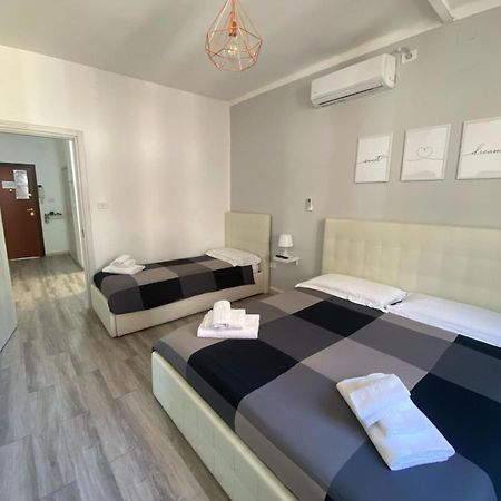 Newhouse 336 Apartment Bari Luaran gambar